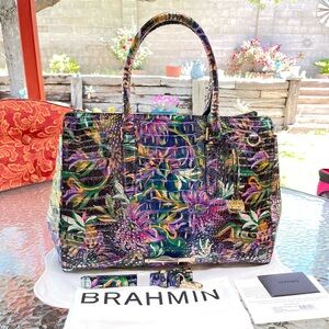 EUC Brahmin Finley Leather Carryall Visionary